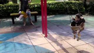 MOV031.AVI
