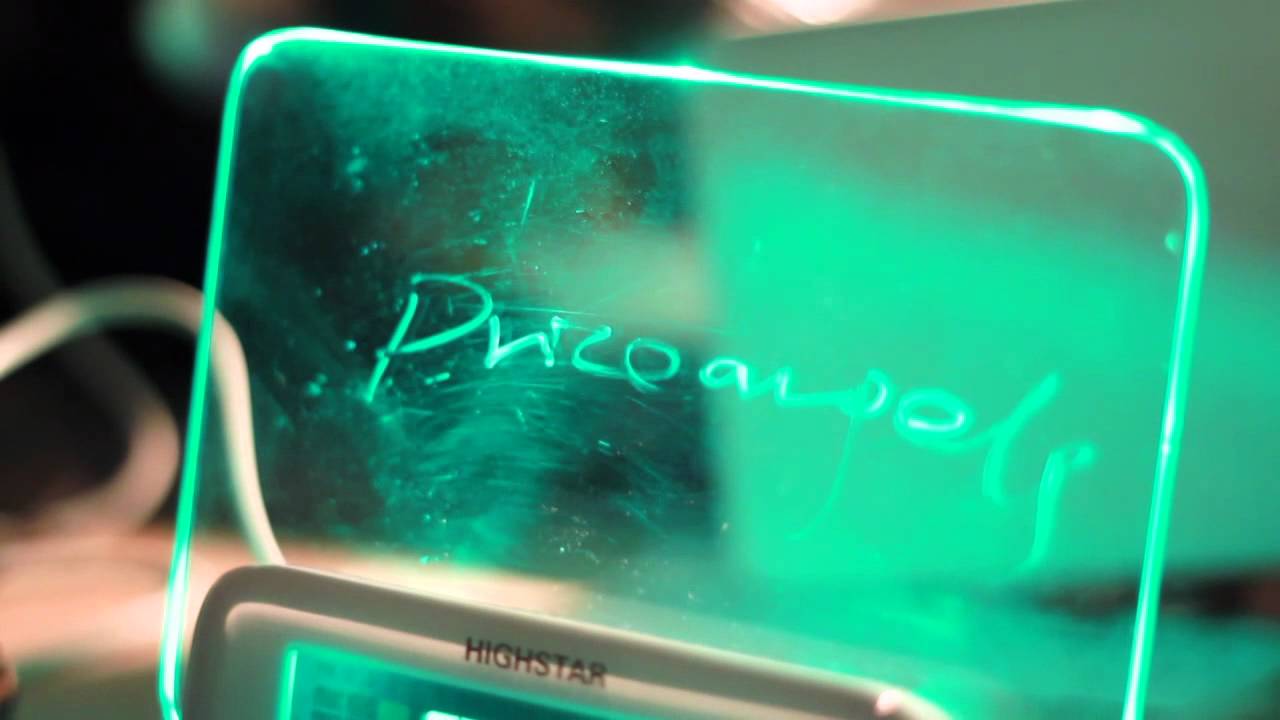 Green LED USB HUB Decktop Clock with Crystal Message Board - YouTube