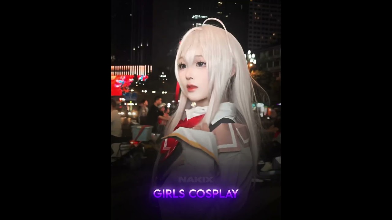 Girls cosplay vs boys cosplay
