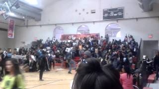 Campus Harlem shake class of 2013