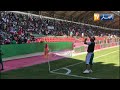 من ملعب سيق تفاعل الجماهير الجزائرية مع نغمات الترومبات في أغنية رانا طالعين 