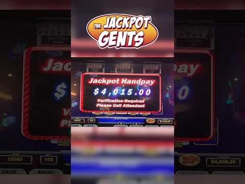 Dealt 4 to royal on 10-play with lots of multipliers! Let's get a hand pay!  #videopoker #casinos