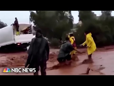 10,000 people missing