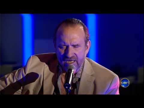 Colin Hay Performing 'Land Down Under' Live On Channel Ten