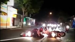 Story wa dua cewek gagal freestyle