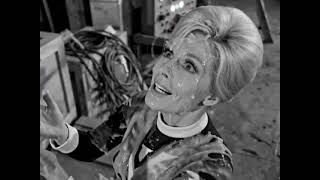 Nancy Simmons rescues eggs S01E02 1965, KAITV. 