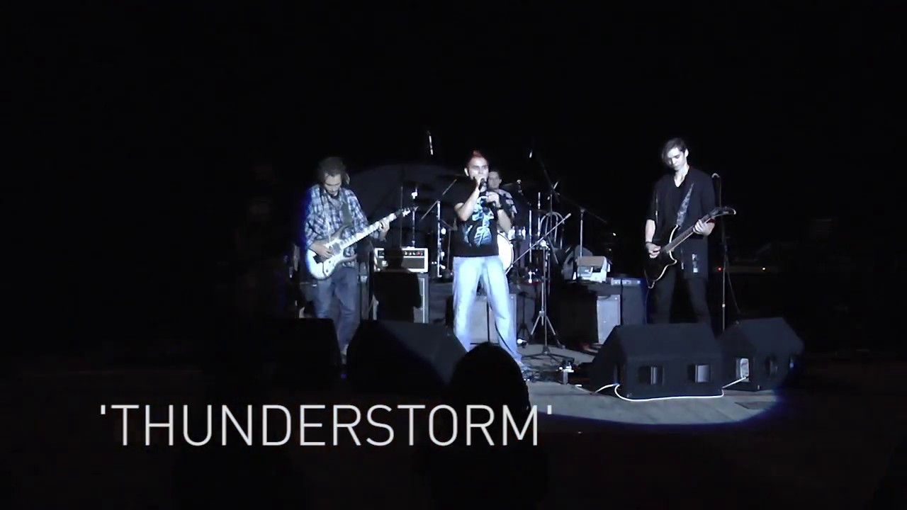 Draft Rabbit – Thunderstorm (Live @ Metallurg 09/16/17) auf YouTube ansehen Draft Rabbit – Thunderstorm (Live @ Metallurg 09/16/17) auf YouTube ansehen