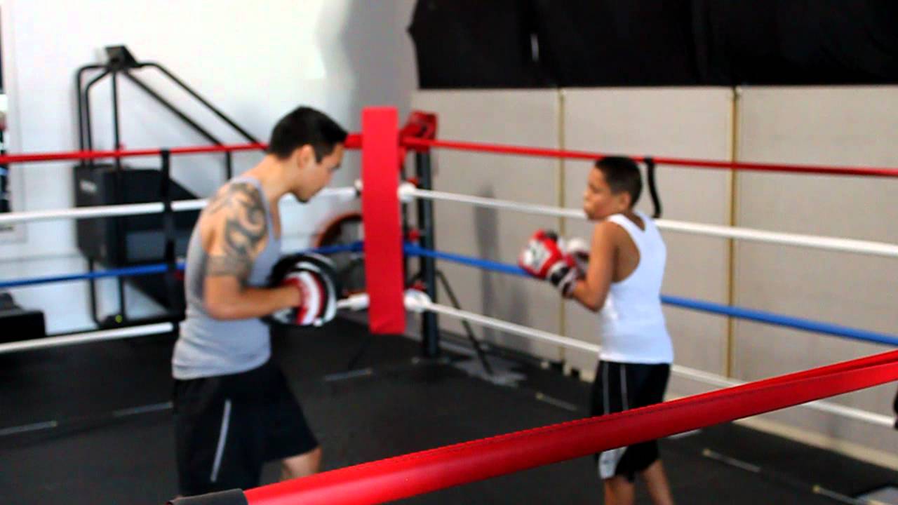 Lil Leo Cervantes future mexican boxing champion relentless boxing san