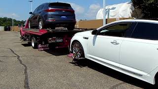 Tow a car with the wheel lift  How I double with a flatbed tow truck