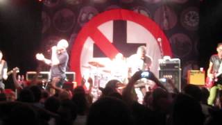 Bad Religion - "You Are The Government" (live)