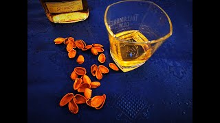 картинка: Настойка на фисташковой скорлупе