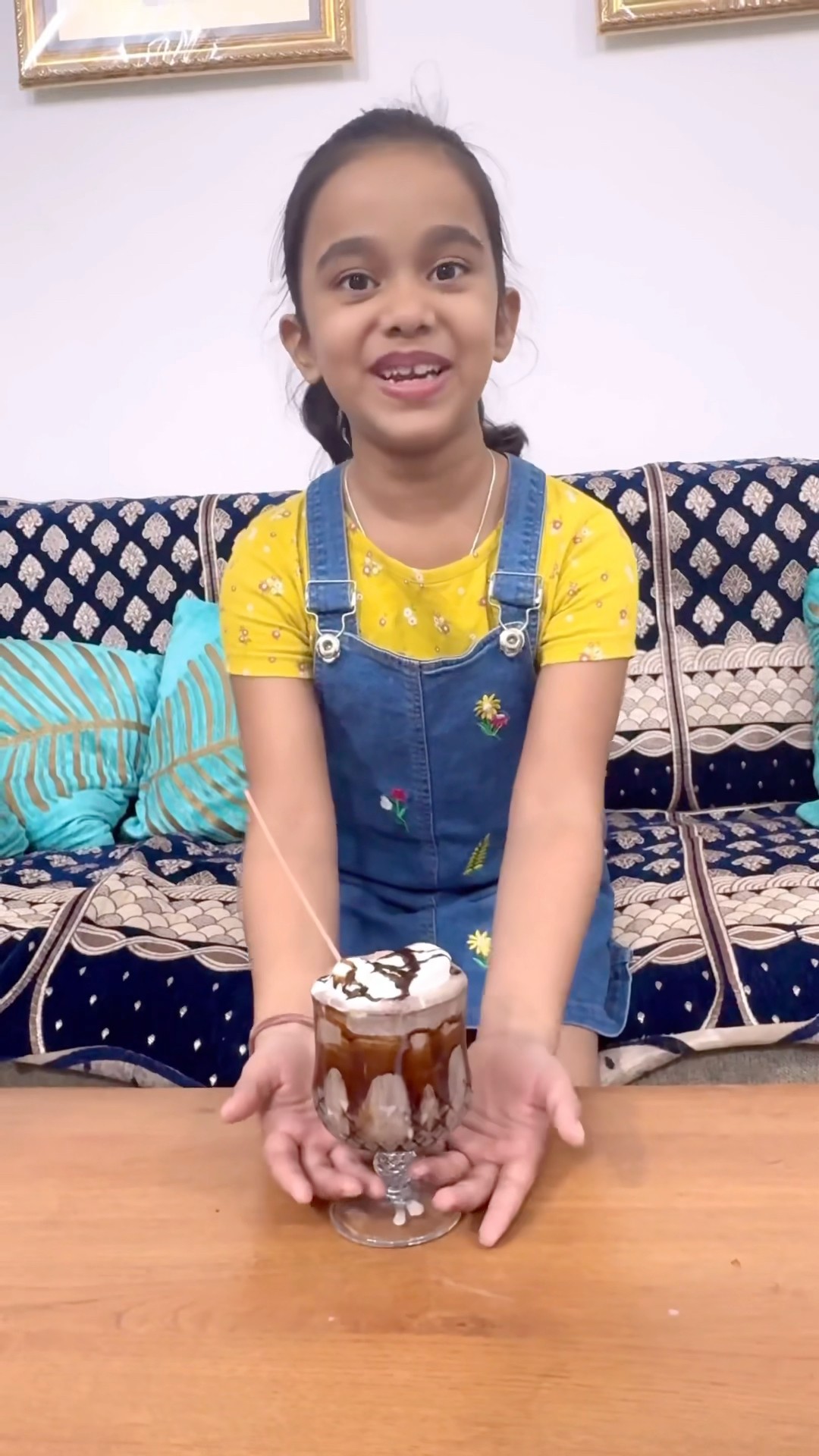 amaira n banya chocolate shake #shorts #thegeetagurjar