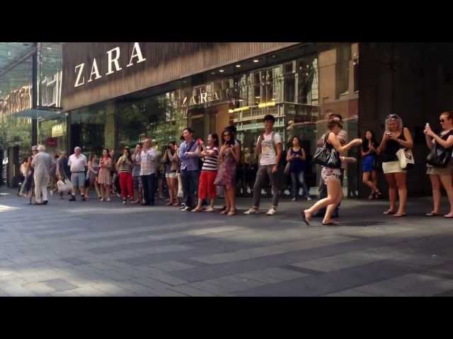 La Bamba @ Pitt Street Mall Sydney class=