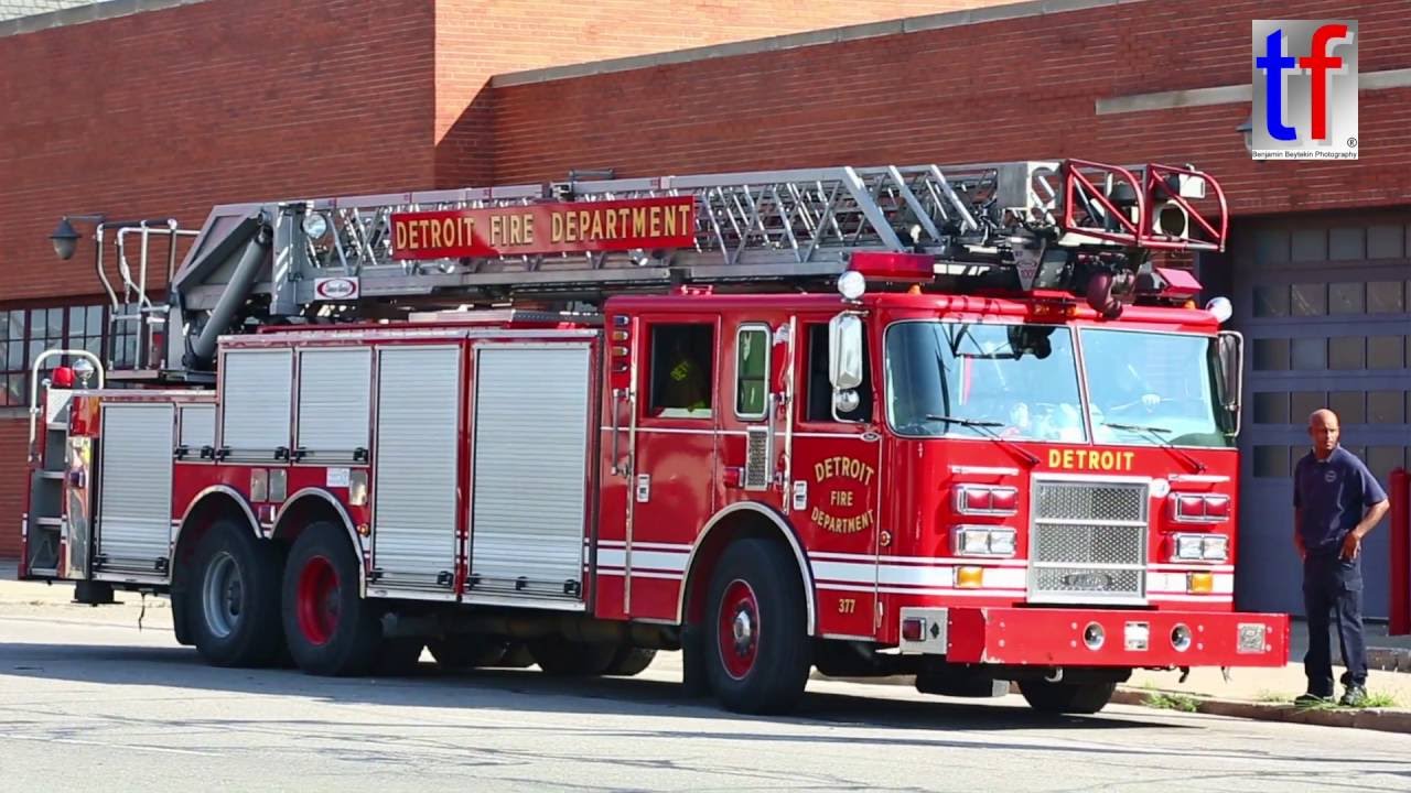 Detroit Fire Department: Ladder Truck, Pick Up, Medic ( Ambulance ), 08 ...