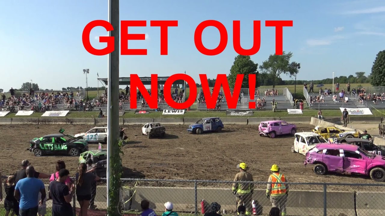 My Subaru outback in Windsheld mini Smash Barrie Demiltion derby 2024, GET OUT NOW!