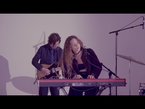 YouTubeでRonboy - Your Way (Live)を視聴