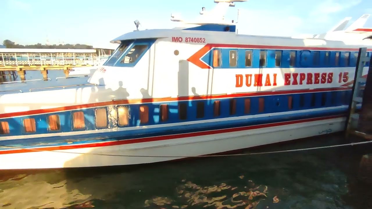 FERRY Dumai Express 15 - Batam 