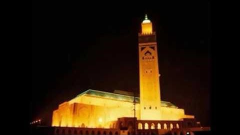 صلاة القيام  للشيخ ابراهيم  مزلوق سطيف  ليلة 23 من رمضان 1437 سورة النجم-القمر+دعاء القنوت