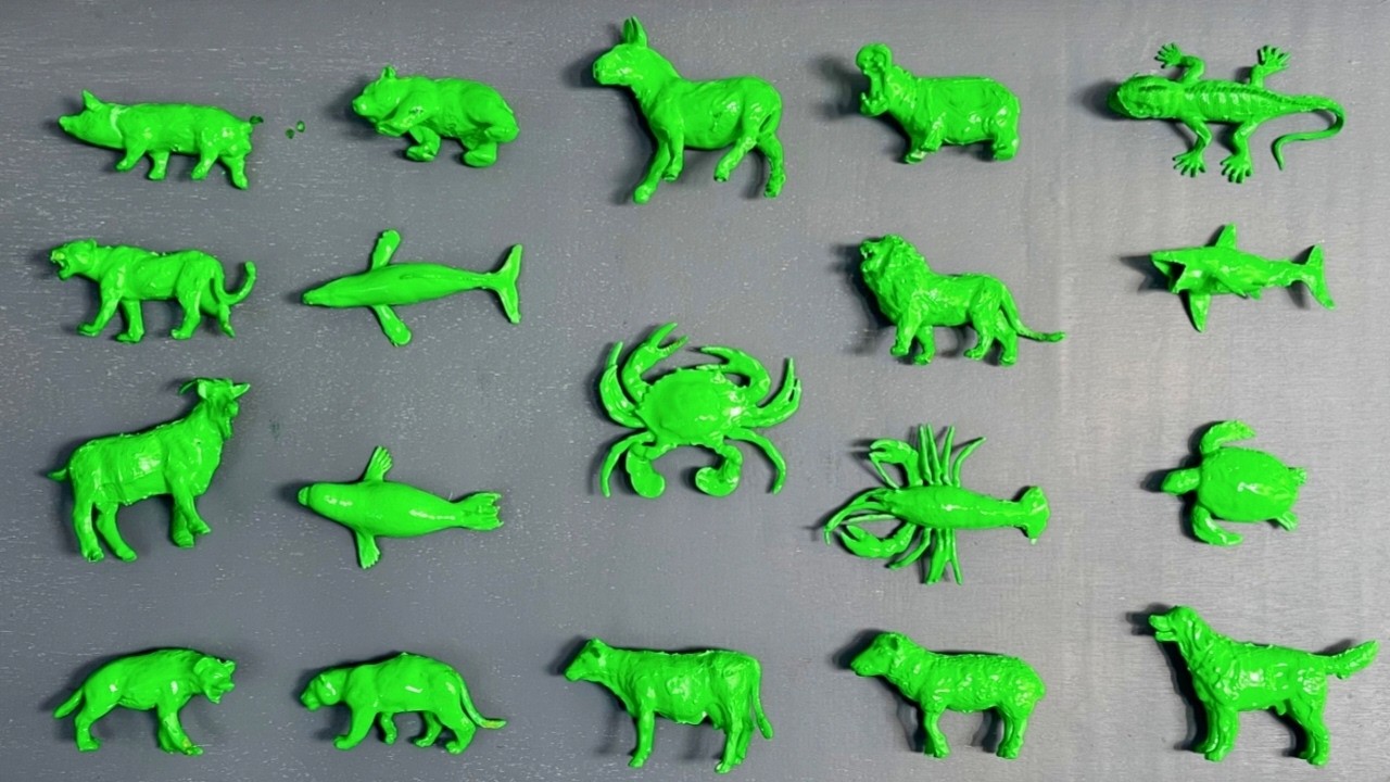 Membersihkan Mainan Hewan, Sapi, Singa, Jerapah, kuda, kambing, Anjing, Beruang, Kepiting, Kudanil.