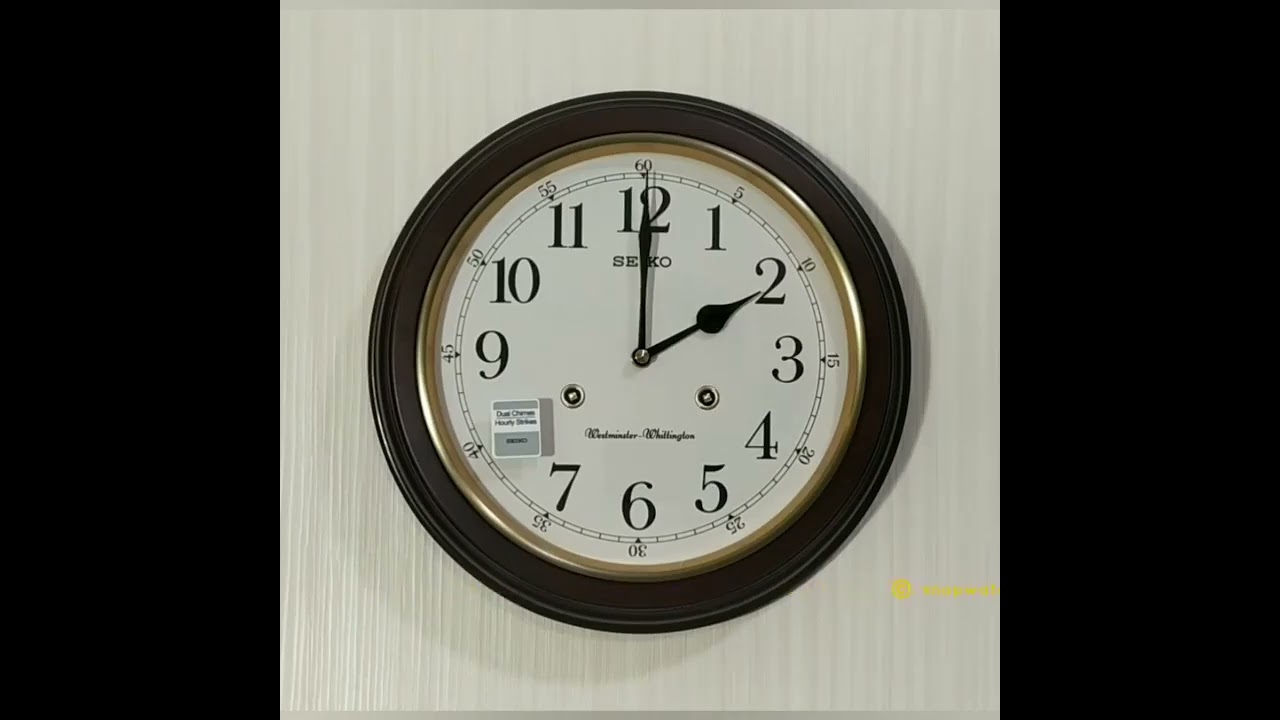 Seiko Dual Chimes Westminster-Whittington comes with wooden maple veneer case.