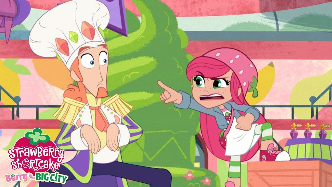 Strawberry Shortcake 🍓 Strawberry and the Swindling Salesman! 🍓 Berry in the Big City