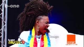Nathalie Makoma face a Papy Mboma, b one Music
