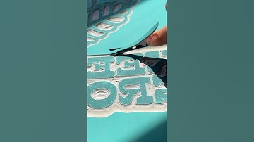 Soothing Saturday Swipes 🖤 #art #linocut #artist #printmaking #satisfying #linocutprints #carving