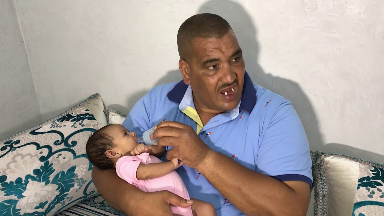 Simo Daher - نيبا تخاصم مع مراتو حياة على قبل بنتو سلطانة😂