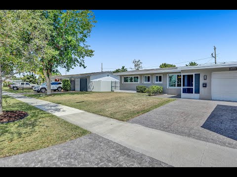 9480 Jamaica Dr, Cutler Bay, FL home video tour