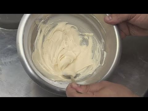 How To Make Vanilla Glaze For Cupcakes