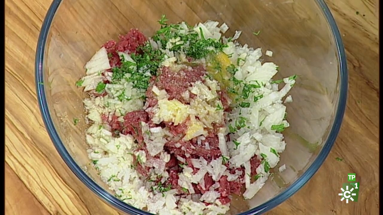 Cómetelo | Bombas de empanadillas, carne y queso