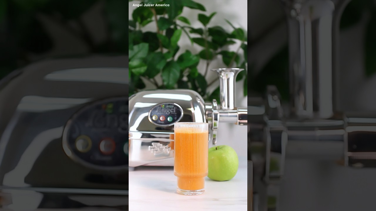 Cancer Fighting Juice. Made with just carrot 🥕 and green apple 🍏