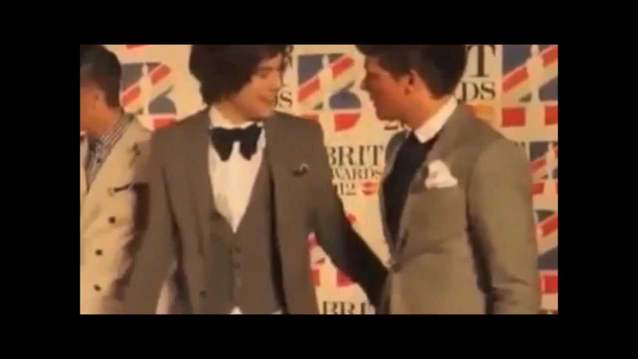 Louis Tomlinson || He Likes Boys [Larry]