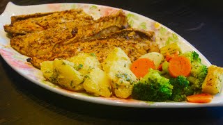 مطبخ الأكلات العراقية - سمك مقلي بالتتبيلة  الطيبة مع البطاطا المسلوقة بالدريسنگ
