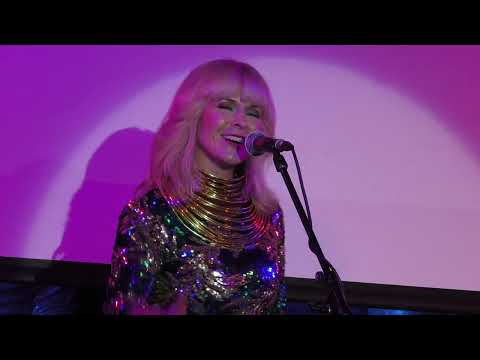 Toyah - I Love Rock 'N' Roll