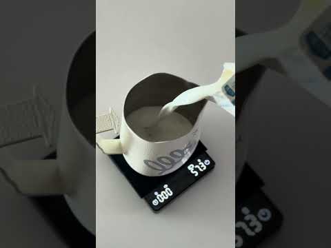 [협찬] GSC Blend 원두로 홈카페에서 고소한 라떼 만들기! (Brazil50 Indonesia25 Colombia25) Hotlatte! #생두 #gsc #홈카페