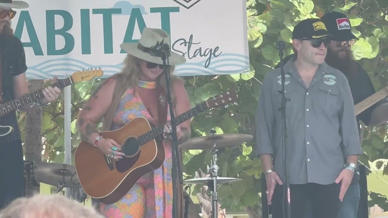 Taylor Hunnicutt w/ Adam Hood | 