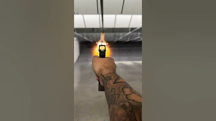 In Glocks We Trust🇺🇸 #pewpew #glock #9mm #guns #pistol #ghghussle #ghg #legallydangerous #43x #edc