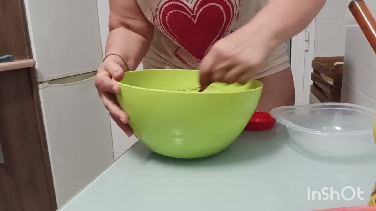 Brownie casero. Desayuno saludable sin azúcar.