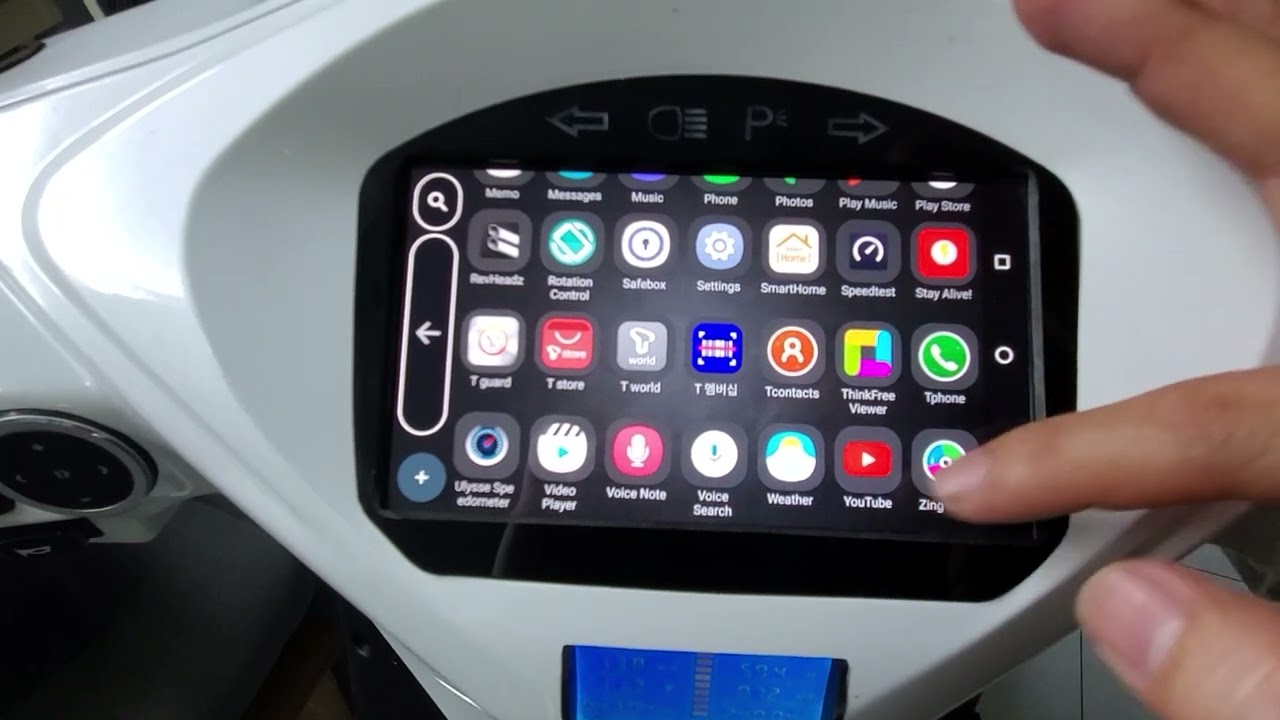 Độ màn hình android và Loa cho Xe điện Feliz