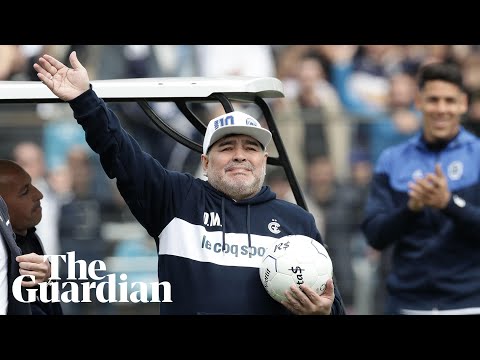 Maradona presented as Gimnasia's new head coach: 'This team will be an example'