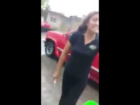 Surge #LadyCriada; golpea e insulta a trabajadora doméstica - YouTube