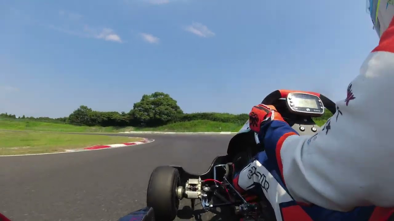 CRG ROK SHIFTER TEST DRIVE in SUZUKA SOUTH monocolle