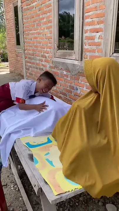 Ternyata bantal guling