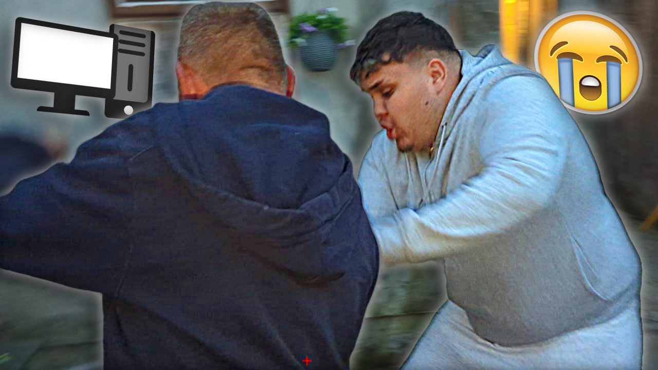 TATA ROZBIL BEDAKADOM POCITAC (PRANK)