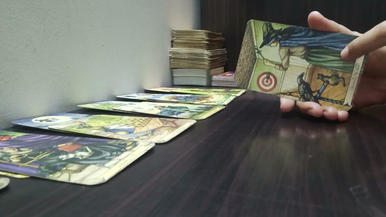 بيعمل حاجا هاتسعدك بعد حيرتك عمل معاك كدا ليه بيبرر لك تصرفاته معاك