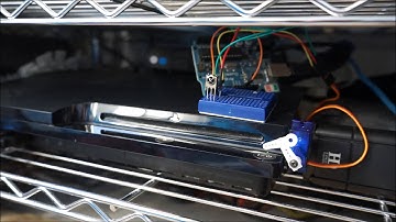 Wake up PS3 with a servo and a remote control