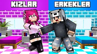 KIZLAR EVİ VS ERKEKLER EVİ 😱 - Minecraft