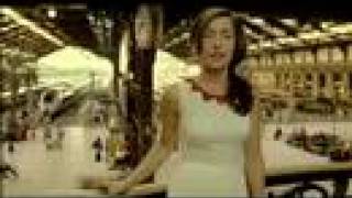 Renault Clio - France Vs Britain