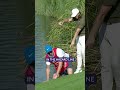 The caddie had one job here 🤣